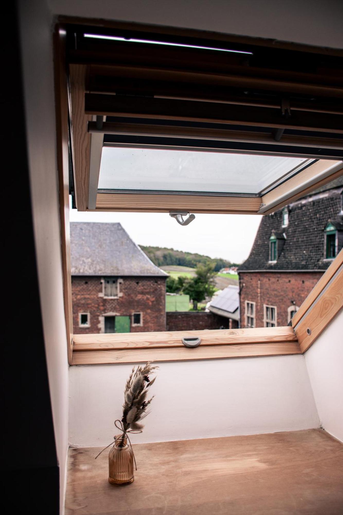 B&B La Ferme De L'Hoste Вавр Экстерьер фото