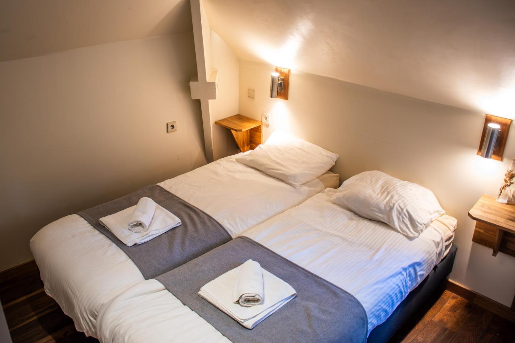 B&B La Ferme De L'Hoste Вавр Экстерьер фото